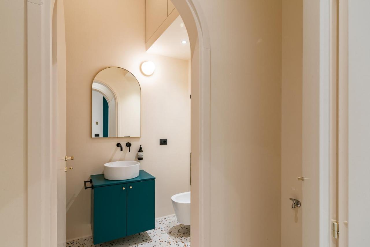Youhosty - Borgonuovo 4 Milano Exterior foto